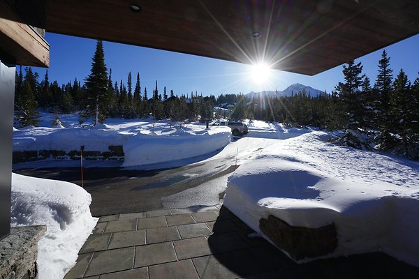 14 PEAKS VEW DRIVE