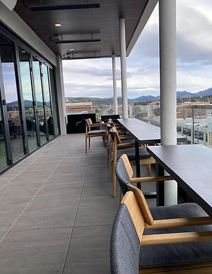 th AC Rooftop Bar 7